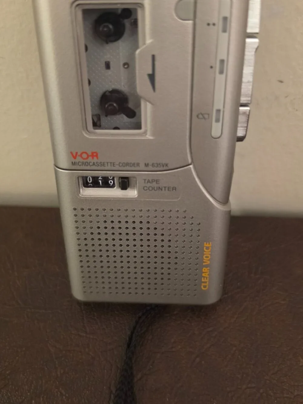 Vintage/Rare Sony V-O-R Microcassette-Corder M-635VK